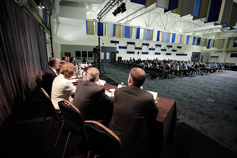 Illustration: 1,000 Days of Inaction: The Murphy Report's Unimplemented Recommendations and the Rise of Private Fintech Solutions Illustration: 1,000 Days of Inaction: The Murphy Report's Unimplemented Recommendations and the Rise of Private Fintech Solutions